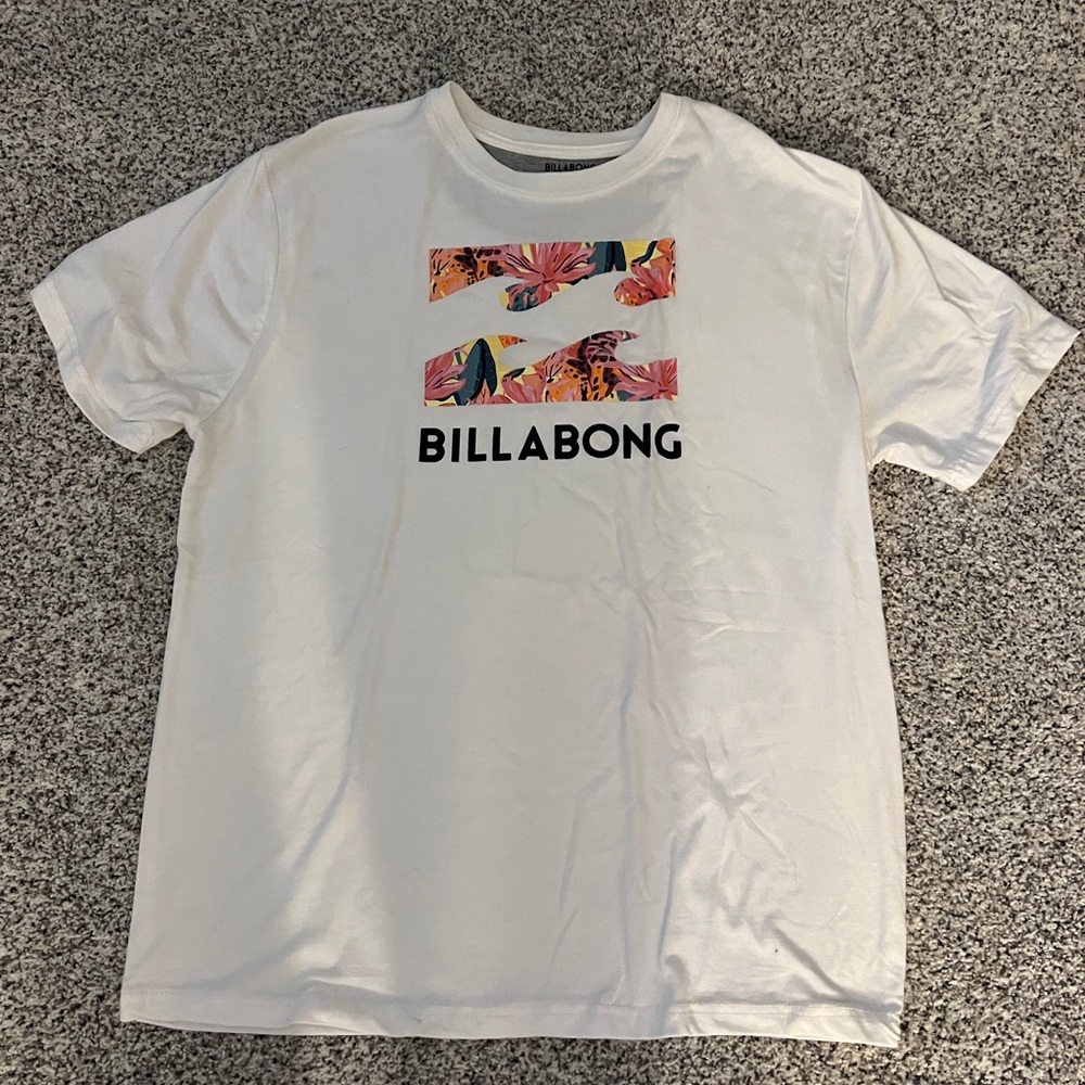 Billabong Gray and White Loungewear Top size medium